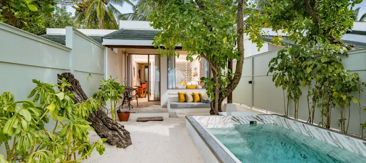 玩轉馬爾地夫_OBLU NATURE Helengeli_奧露島_deluxe beach pool villa_泳池