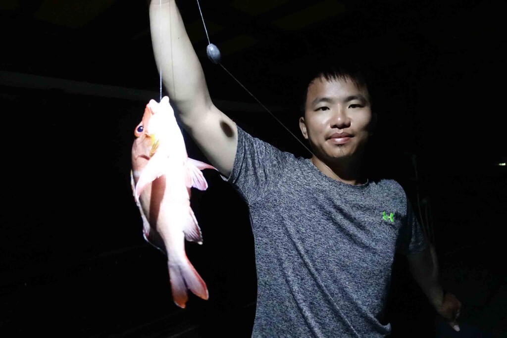 Dharavandhoo 夜釣 7 Mahibadhoo 夜釣旅客展示漁獲