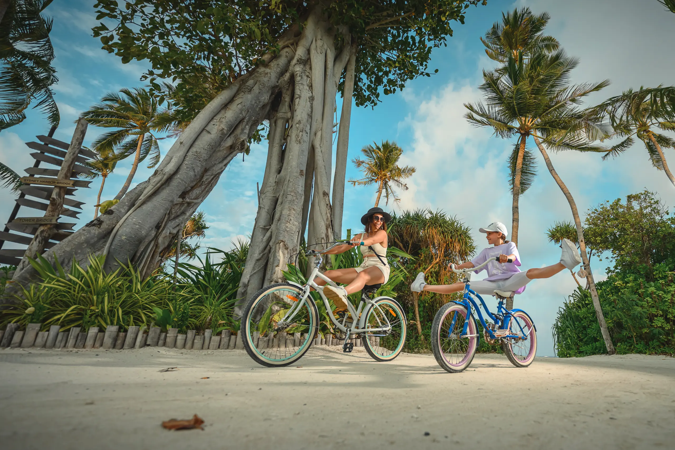 Siyam World Bicycle 玩轉馬爾地夫 playplaymaldives scaled