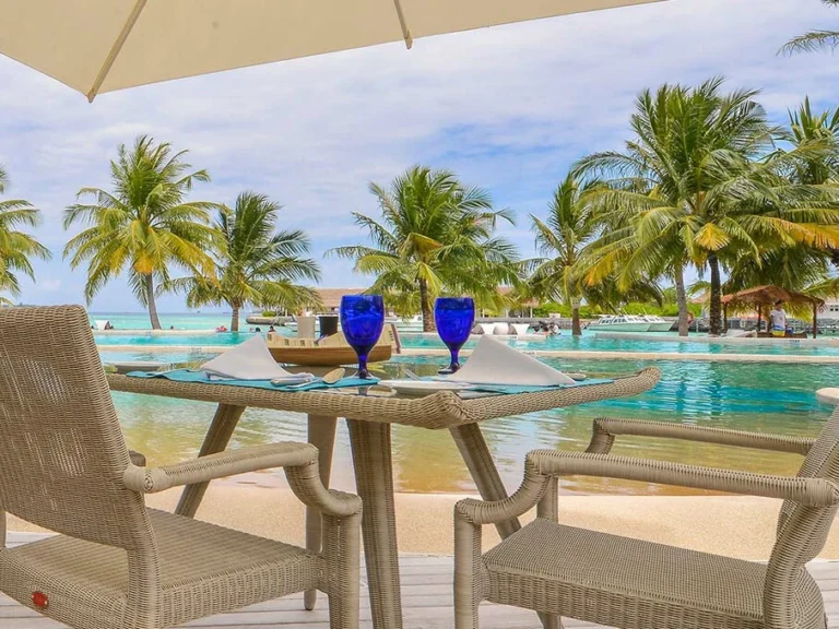 玩轉馬爾地夫 Holiday Inn Resort Kandooma Maldives resraurant Bokkura Coffee Club1