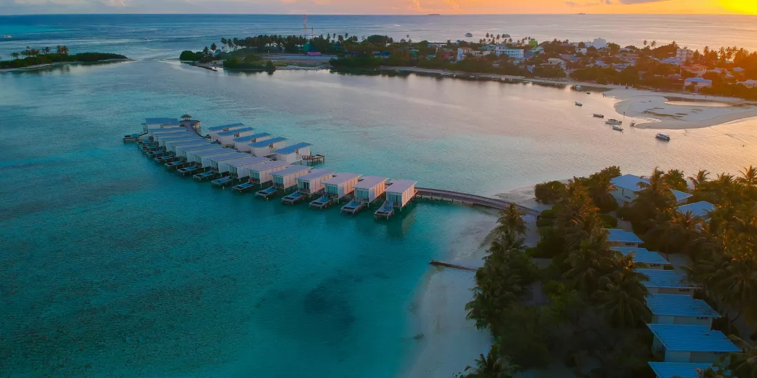 玩轉馬爾地夫 Holiday Inn Resort Kandooma Maldives 度假村全景3