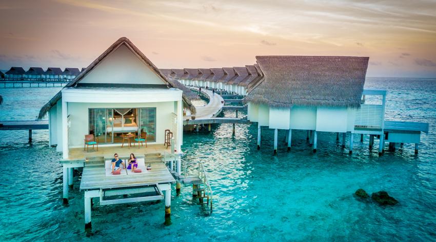 馬爾地度假村Centara Grand Reethi Muraka Overwater Villa7