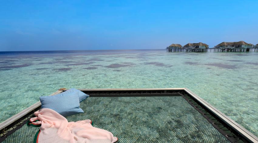 馬爾地度假村Centara Grand Reethi Muraka Overwater Villa8